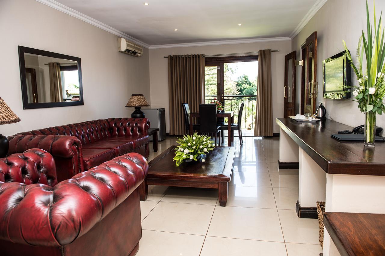 Royal Solwezi Hotel Εξωτερικό φωτογραφία